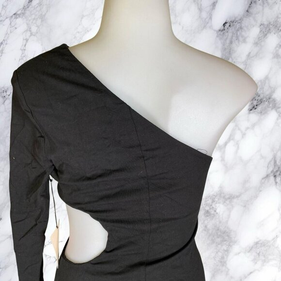superdown Katia Cut Out Dress in Black - Picture 6 of 8